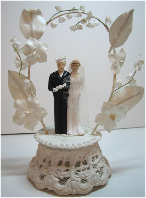  Vintage  Wedding  Cake  Toppers   Seven Weddings 